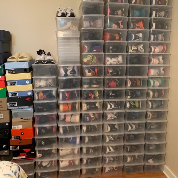 Nikes - Picture 6 of 6